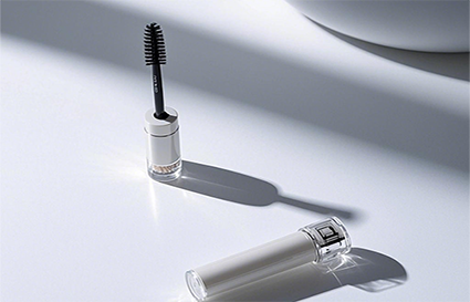 沈阳化妆学校_睫毛膏应该在哪个步骤使用