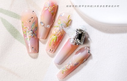 沈阳美甲学校 做的美甲容易断裂？该怎么避免